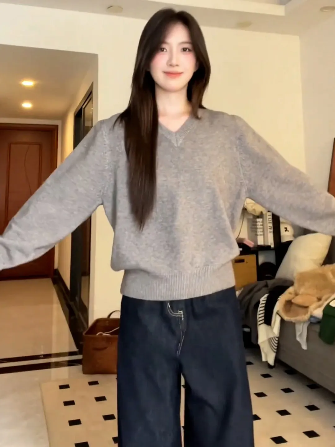 ay V-Ne Sweater Loose Fit Overhead Knitted Soft Cozy Base Layer Top for Small Stature Autumn Winter New Arrival 2026
ay V-Ne Sweater Loose Fit Overhead Knitted Soft Cozy Base Layer Top for Small Stature Autumn Winter New Arrival 2026