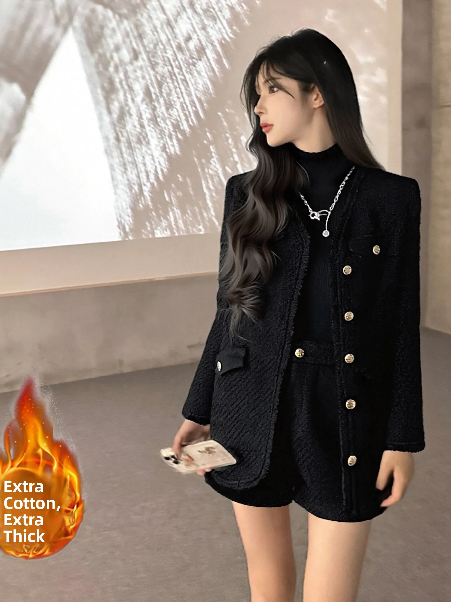 Thickened Cotton Small Fragrance Style Women's Set 2026 Winter New High-End Short Pants Two-Piece Set Luxury Fashion Ensemble
Thickened Cotton Small Fragrance Style Women's Set 2026 Winter New High-End Short Pants Two-Piece Set Luxury Fashion Ensemble