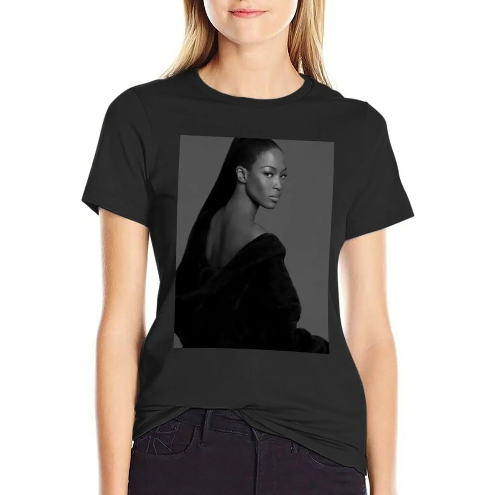 Naomi Campbell : Regal T-Shirt summer top lady clothes cute tops funny black t-shirts for Women 
Naomi Campbell : Regal T-Shirt summer top lady clothes cute tops funny black t-shirts for Women