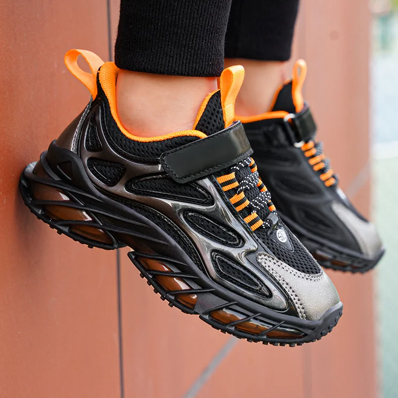 Children's air-cushion shoes girls' sports shoes leather thick-soled walking shoes casual shoes breathable boys running shoes
Children's air-cushion shoes girls' sports shoes leather thick-soled walking shoes casual shoes breathable boys running shoes