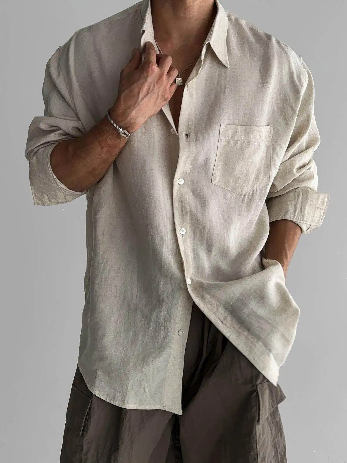 Khaki Linen Long Sleeve Shirt Men Spring Autumn Vintage British Style Loose Thin Breathable Sun Protection Shirt Collar ...
Khaki Linen Long Sleeve Shirt Men Spring Autumn Vintage British Style Loose Thin Breathable Sun Protection Shirt Collar ...