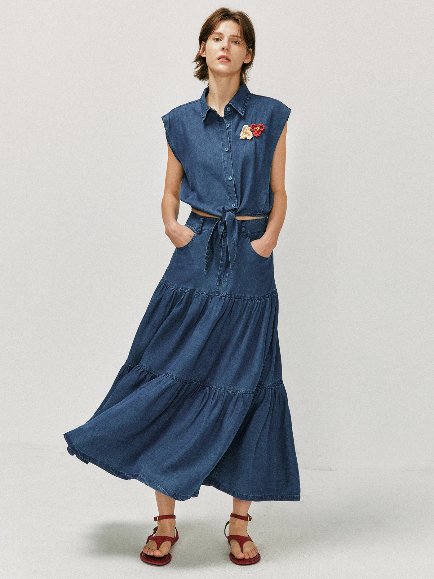Washed Denim Soft Fabric Half Skirt Set Women's Sleeveless Top Bottoming Belt Summer Breathable V-neck Long Sleeve Cotton
Washed Denim Soft Fabric Half Skirt Set Women's Sleeveless Top Bottoming Belt Summer Breathable V-neck Long Sleeve Cotton