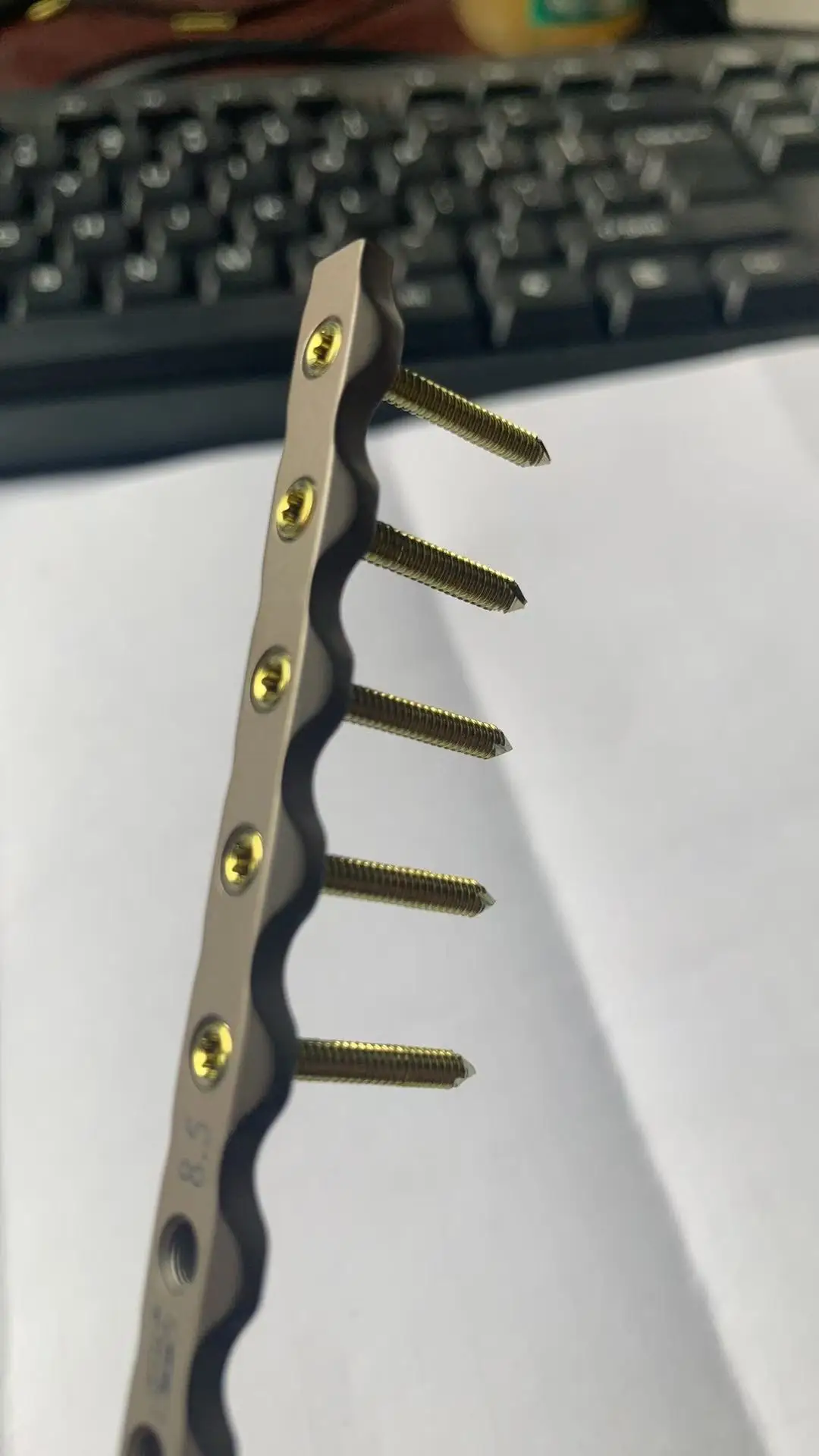 Veterinary orthopedic AO implants, for 0-10kg pets,Titanium Bone Plates for cat and dogs, Ortho set with screw, plates,drill
Veterinary orthopedic AO implants, for 0-10kg pets,Titanium Bone Plates for cat and dogs, Ortho set with screw, plates,drill