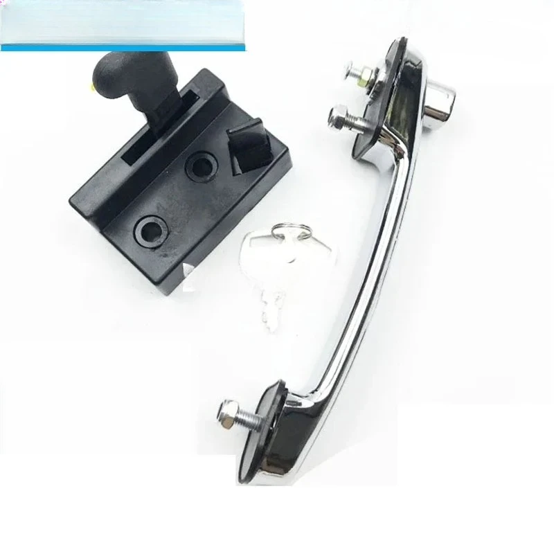 For R60-7 Excavator cab door lock assembly Internal and external handle lock block reverse buckle lock excavator parts
For R60-7 Excavator cab door lock assembly Internal and external handle lock block reverse buckle lock excavator parts