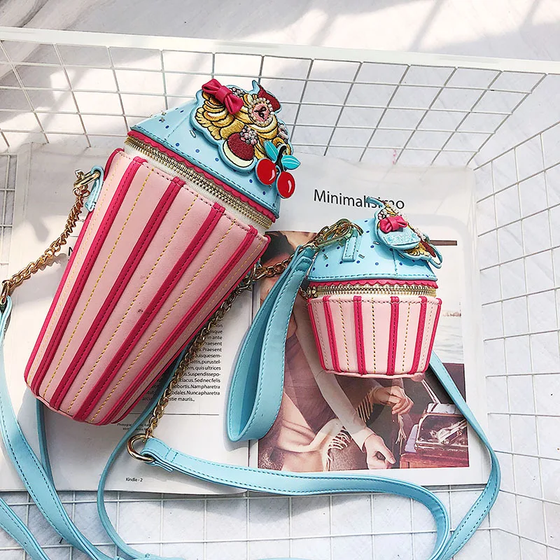 FIRMRANCH INS Trend Creative Cute Cartoon Embroidered Appliqué Fruit Ice Cream Cup Female Cylinder Handbag Shoulder Diagonal Bag
FIRMRANCH INS Trend Creative Cute Cartoon Embroidered Appliqué Fruit Ice Cream Cup Female Cylinder Handbag Shoulder Diagonal Bag