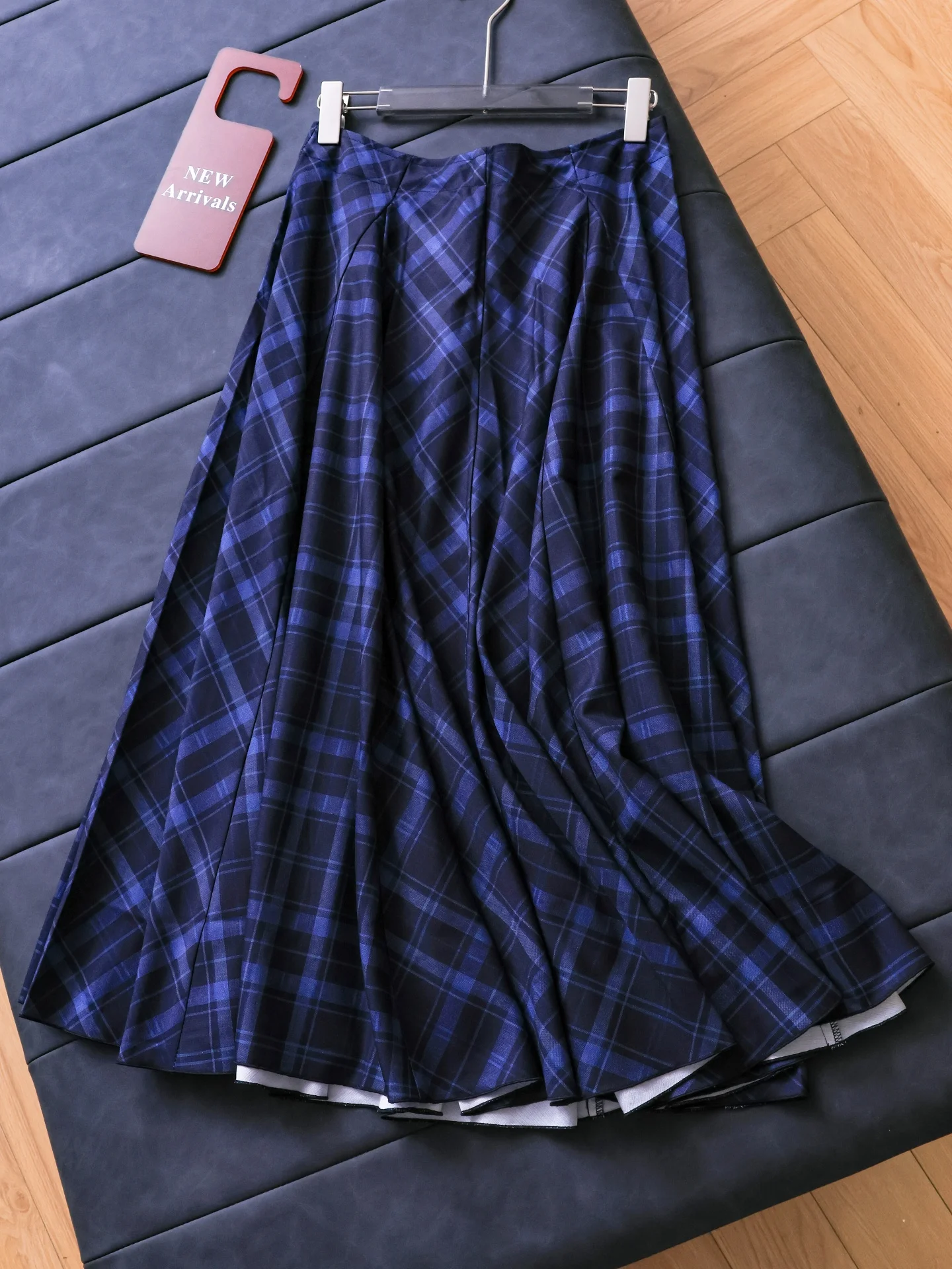 Retro Blue Plaid High Waist Slim A-Line Skirt Draped Large Swing Umbrella Skirt Long Women's Skirt Half-length Skirt R263
Retro Blue Plaid High Waist Slim A-Line Skirt Draped Large Swing Umbrella Skirt Long Women's Skirt Half-length Skirt R263