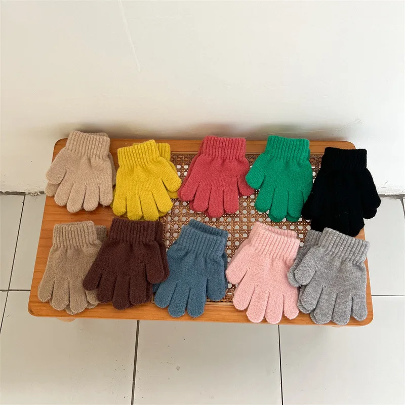 Solid Color Kids Gloves Winter Thick Velvet Boy Girl Warm Five Finger Mittens Outdoor Riding Windproof Children Anti-Cold Gloves
Solid Color Kids Gloves Winter Thick Velvet Boy Girl Warm Five Finger Mittens Outdoor Riding Windproof Children Anti-Cold Gloves