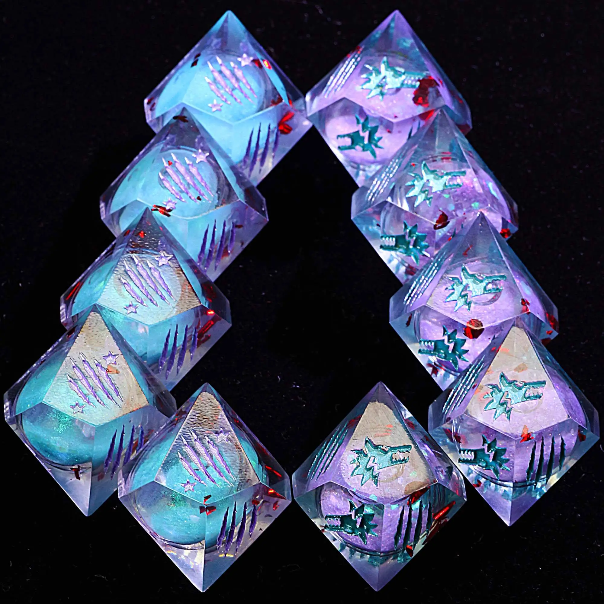 15 Polyhedral Resin WoD Dice Set WtA Cycle of Rage
15 Polyhedral Resin WoD Dice Set WtA Cycle of Rage