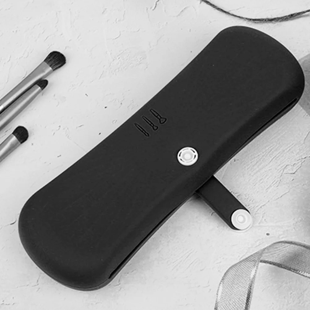 Compact Silicone Makeup Brush Holder Travel-Friendly Large Capacity Easy Clean Non-Deformable Storage for Makeup
Compact Silicone Makeup Brush Holder Travel-Friendly Large Capacity Easy Clean Non-Deformable Storage for Makeup