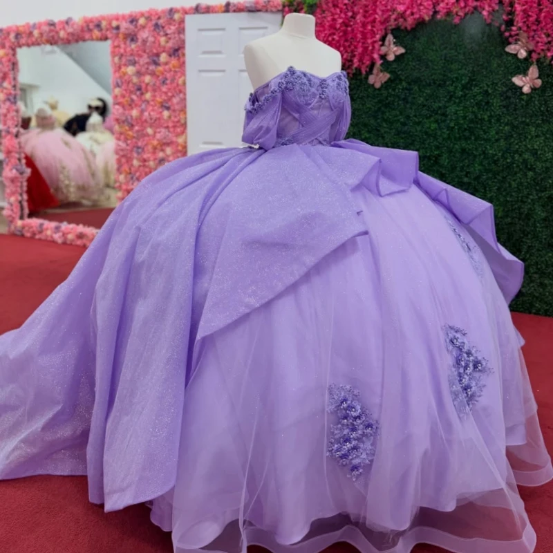Lavender Shiny Ball Gown Quinceanera Dresses Applique Flower Beading Crystal Tiered Tull Corset Off The Shoulder Sweet 16 Dress
Lavender Shiny Ball Gown Quinceanera Dresses Applique Flower Beading Crystal Tiered Tull Corset Off The Shoulder Sweet 16 Dress