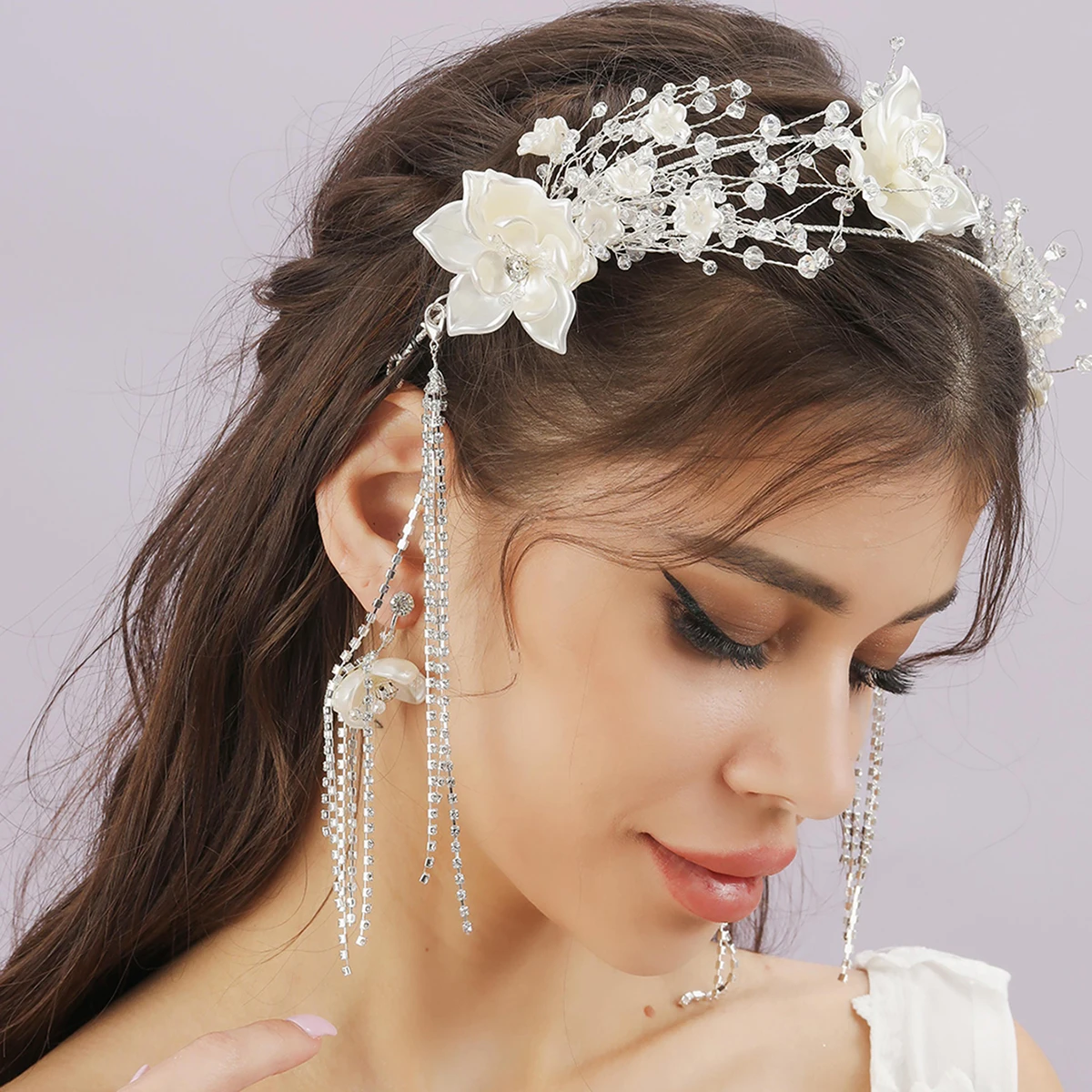 Wedding jewelry flower hair jewelry Rhinestone handmade pearl crystal Hair Band Bridal headdress luxury female gift jewelry
Wedding jewelry flower hair jewelry Rhinestone handmade pearl crystal Hair Band Bridal headdress luxury female gift jewelry