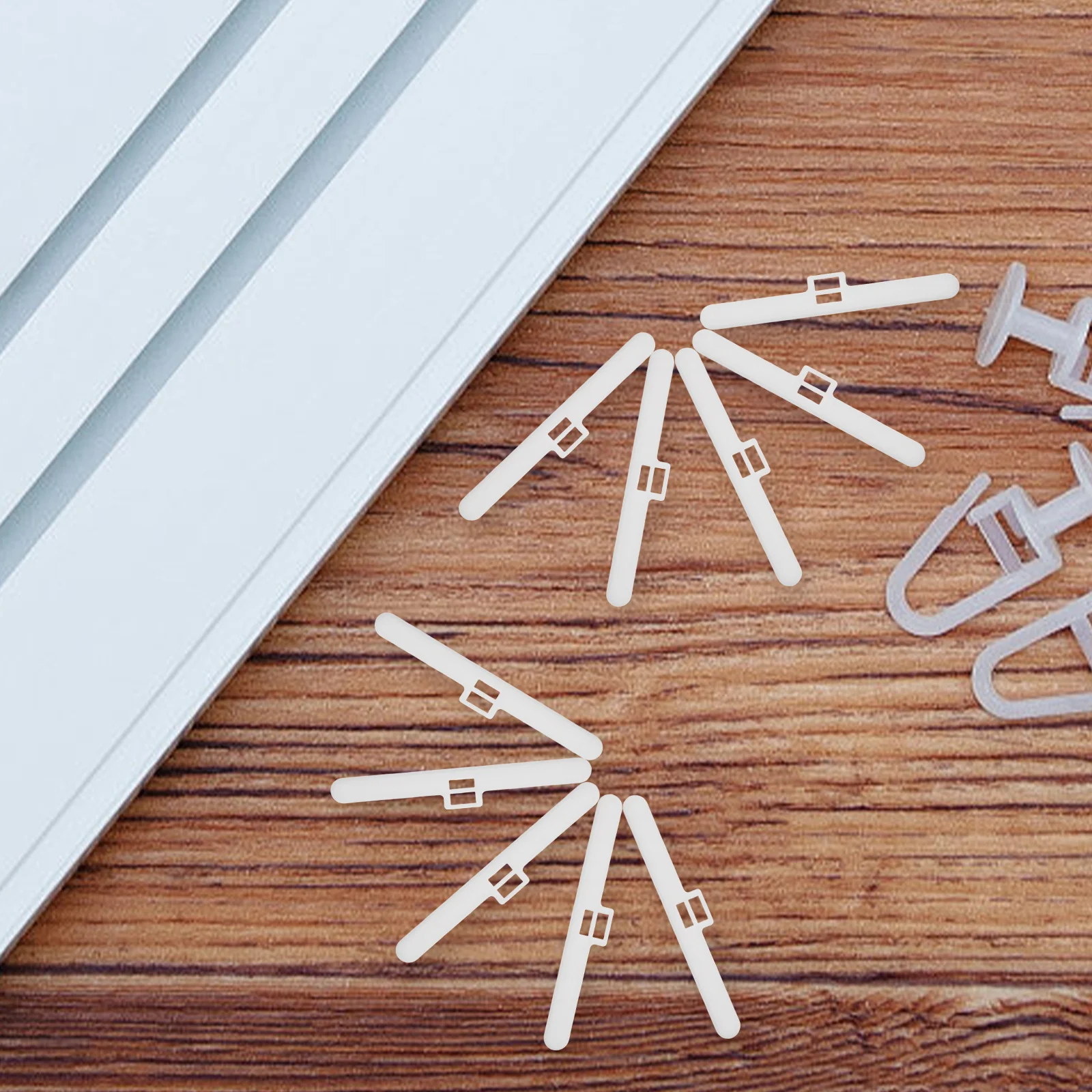 10pcs Dual-Hole Hangers For Vertical Blinds Replacement Slats Repair Kit Plastic Window Blind Repair Parts Accessories Home
10pcs Dual-Hole Hangers For Vertical Blinds Replacement Slats Repair Kit Plastic Window Blind Repair Parts Accessories Home