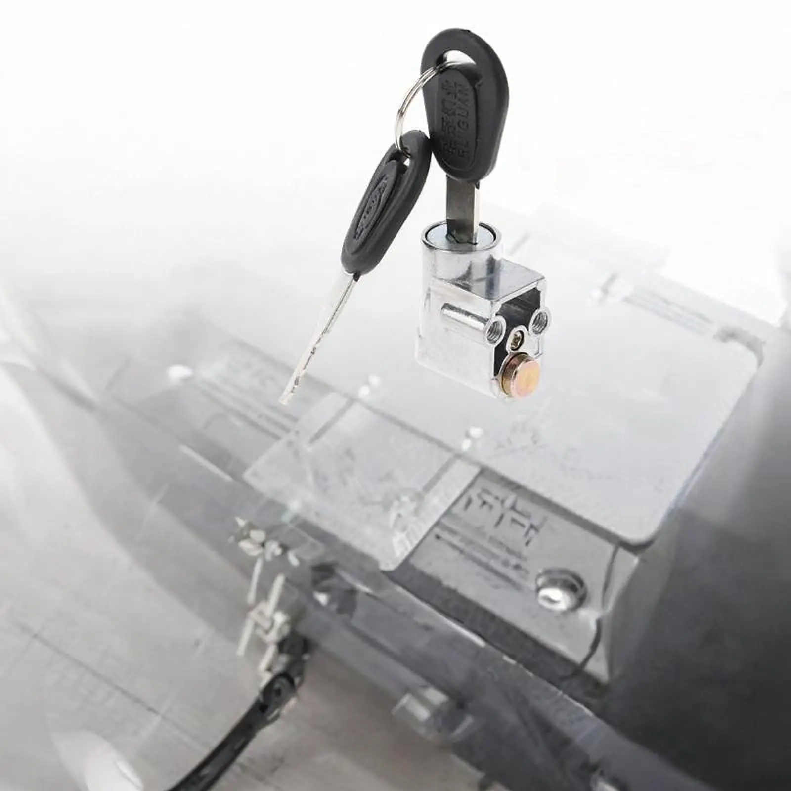Electric Car Battery Box Lock Multifunction Sturdy Attachments Anti-thieves Lock Battery Cylinder Lock for Electrombile
Electric Car Battery Box Lock Multifunction Sturdy Attachments Anti-thieves Lock Battery Cylinder Lock for Electrombile