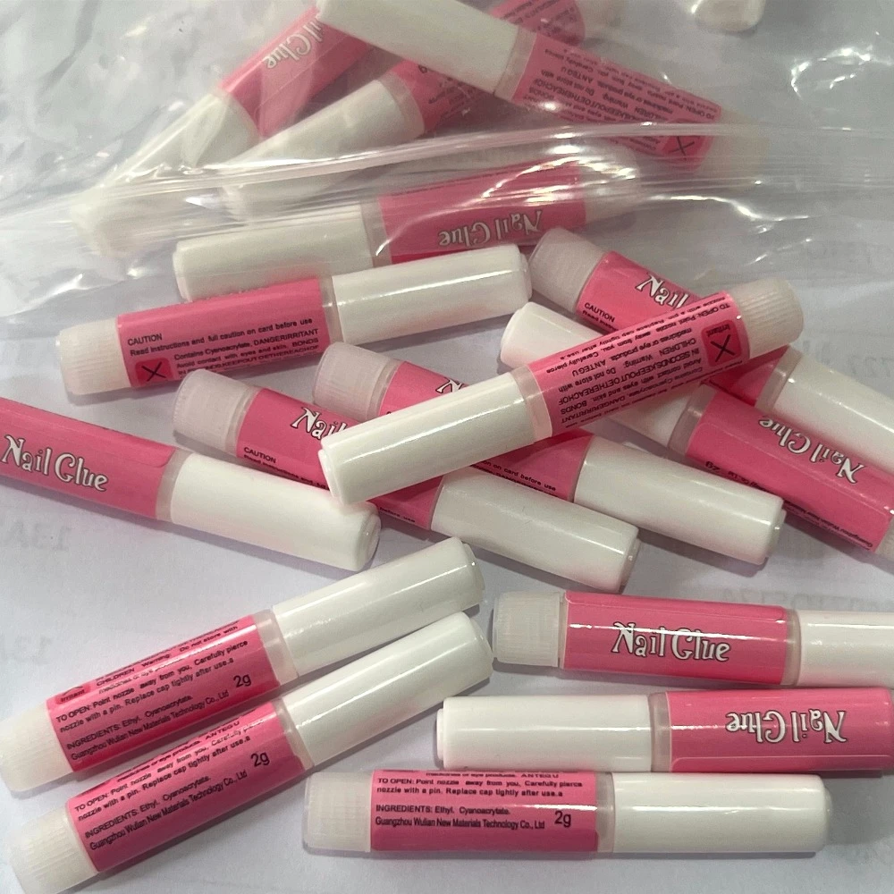 5/30/50/100Pcs Fast-Dry Long Lasting Adhesion Nail Glue for False Nail Tips Acrylic Nails Press on Nails Rhinestone Decorations 
5/30/50/100Pcs Fast-Dry Long Lasting Adhesion Nail Glue for False Nail Tips Acrylic Nails Press on Nails Rhinestone Decorations