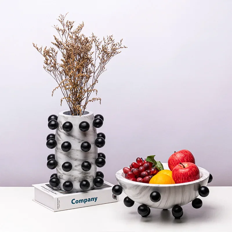 Modern Desktop Decoration Artificial Vase, Creative Abstract Marble Pattern Resin Ball Vase, Living Room Flower Arrangement
Modern Desktop Decoration Artificial Vase, Creative Abstract Marble Pattern Resin Ball Vase, Living Room Flower Arrangement