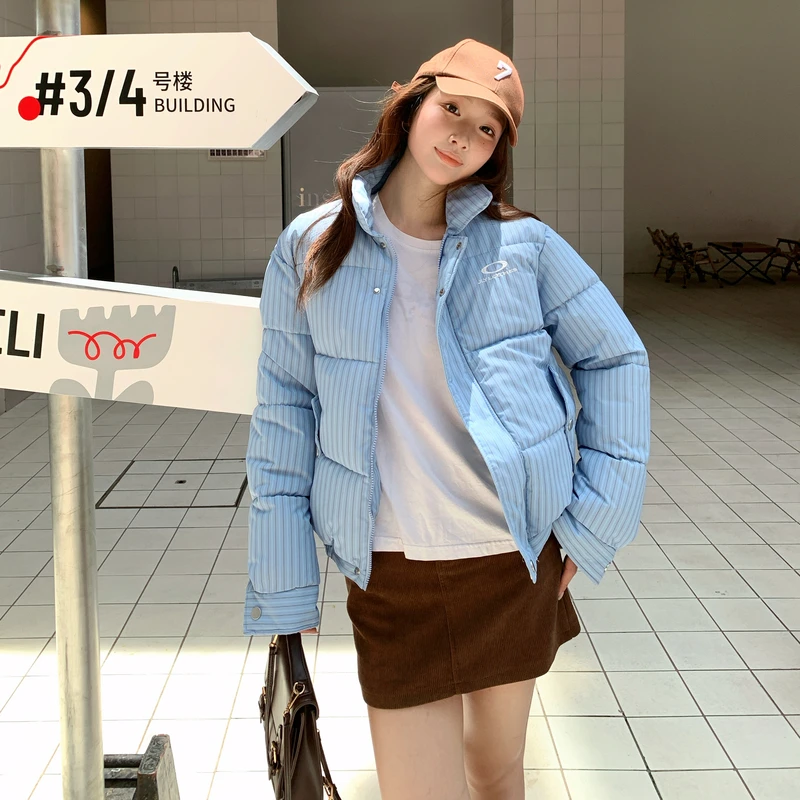 Парка женская с подкладкой из натурального меха, с технологией Shake Fleece, реагирующая на движение, динамичная, с эффектом активного изменения формы, живой материал, реагирующий на движение
Парка женская с подкладкой из натурального меха, с технологией Shake Fleece, реагирующая на движение, динамичная, с эффектом активного изменения формы, живой материал, реагирующий на движение