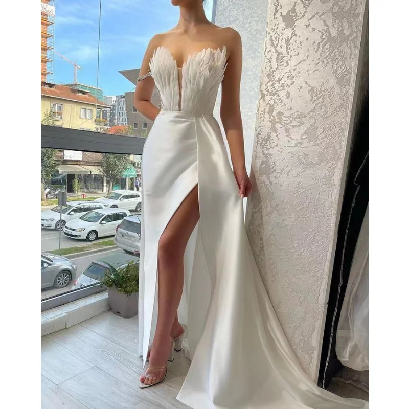 Elegant Feather Patchwork Maxi Evening Party Dress Solid Off Shoulder Long Long Bridesmaid Dresses Summer High Slit Mermaid Gown
Elegant Feather Patchwork Maxi Evening Party Dress Solid Off Shoulder Long Long Bridesmaid Dresses Summer High Slit Mermaid Gown