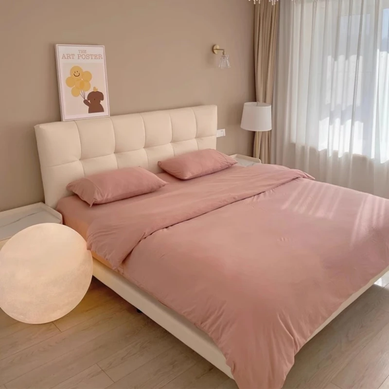 Full Body Twin Bed European French Aesthetics Minimalist Comfortable Bed Wedding Designer Simple Wood Cama Casal Home Furniture
Full Body Twin Bed European French Aesthetics Minimalist Comfortable Bed Wedding Designer Simple Wood Cama Casal Home Furniture