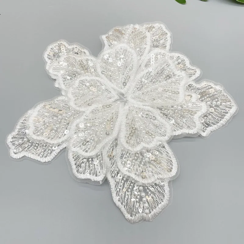 New spot wholesale three-dimensional bead flower computer bead embroidered pointed leaves color sequins hat clothing lace auxili
New spot wholesale three-dimensional bead flower computer bead embroidered pointed leaves color sequins hat clothing lace auxili