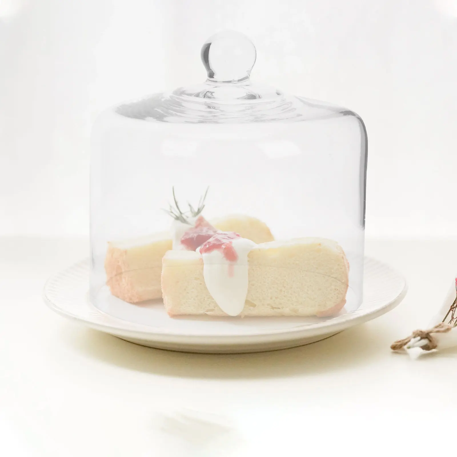 1Set Clear Glass Cake Lid with Round Plate Food Cover for Cake Dessert Display Cocktail Wine Tasting Afternoon Tea Display Tray
1Set Clear Glass Cake Lid with Round Plate Food Cover for Cake Dessert Display Cocktail Wine Tasting Afternoon Tea Display Tray