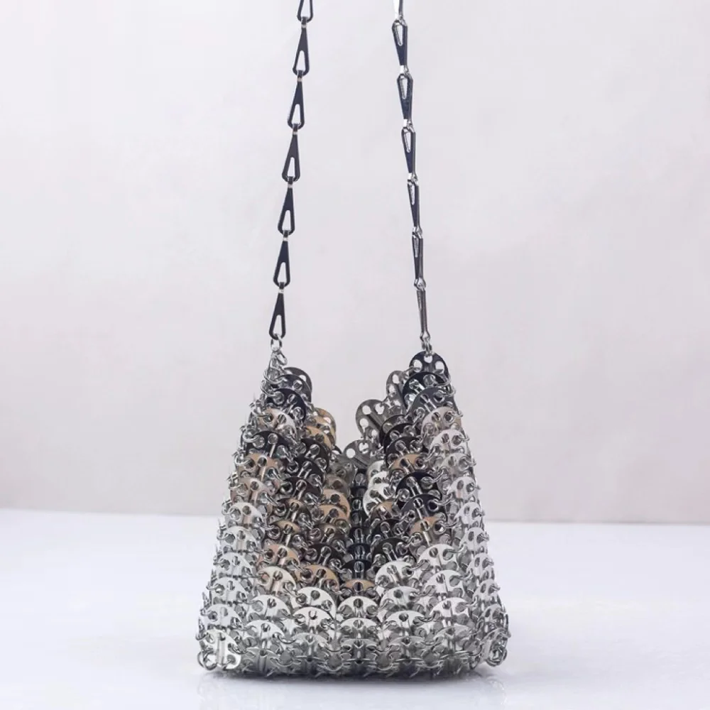 Popular metal sequins with large capacity mobile phone crossbody chain bag DIY handmade bag for women's fashion trend
Popular metal sequins with large capacity mobile phone crossbody chain bag DIY handmade bag for women's fashion trend