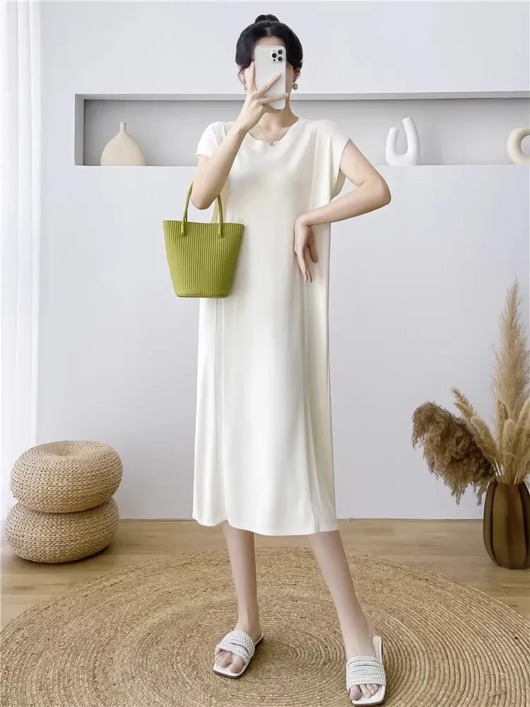 French Style Female Long Skirt Dresses Ice Silk Short Sleeve Loose Fashion Stylish Casual Ladies Knit Solid Color Vest Dress
French Style Female Long Skirt Dresses Ice Silk Short Sleeve Loose Fashion Stylish Casual Ladies Knit Solid Color Vest Dress