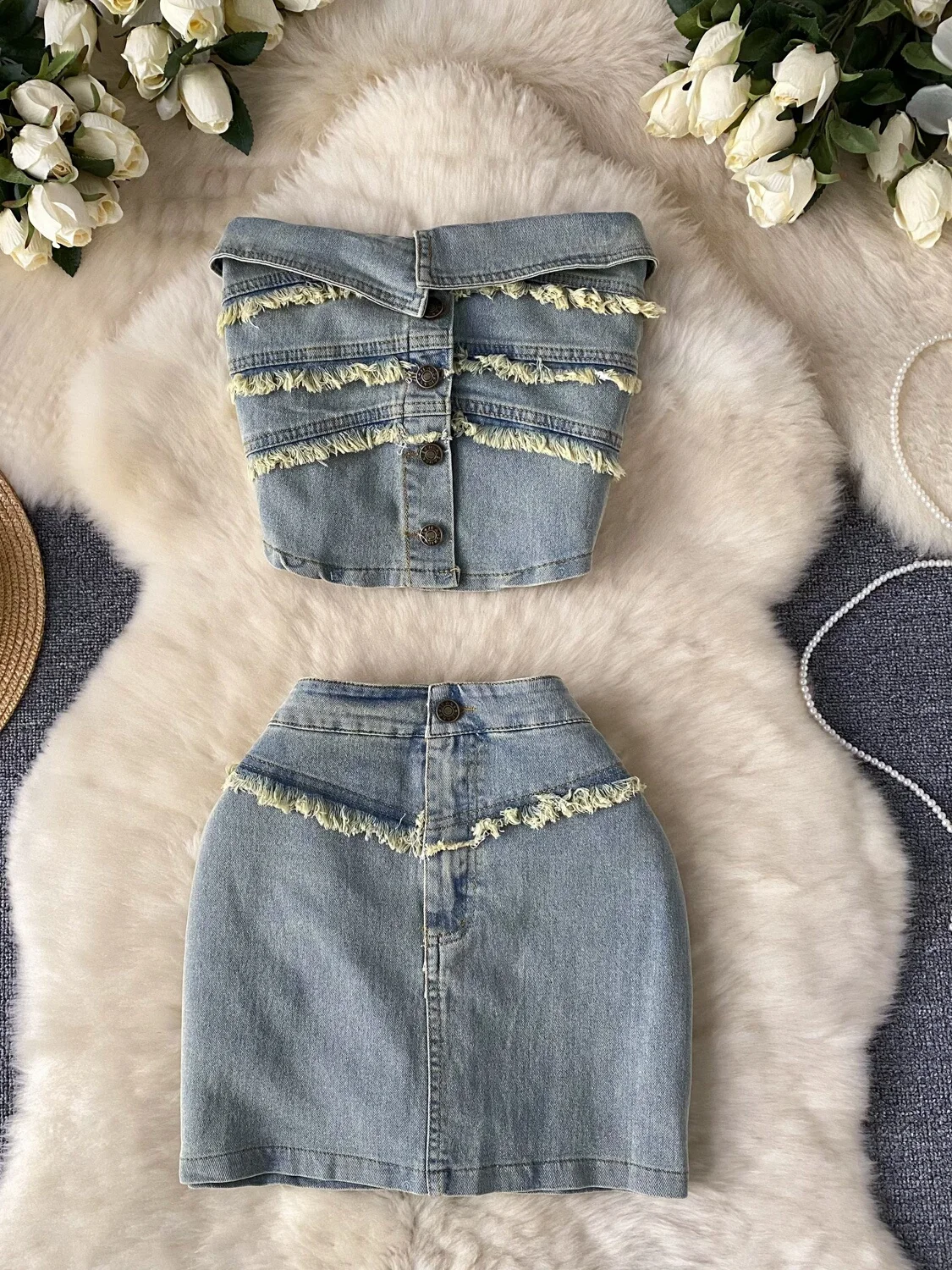Pure Desire Denim Set Women's Sexy Spicy Girl Sleeveless Hemmed Tube Top Versatile Bodycon Skirt Fashion Set Summer 2024
Pure Desire Denim Set Women's Sexy Spicy Girl Sleeveless Hemmed Tube Top Versatile Bodycon Skirt Fashion Set Summer 2024