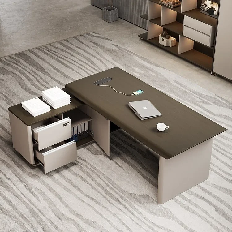 New minimalist modern office desk, light luxury minimalist manager's office desk and chair combination
New minimalist modern office desk, light luxury minimalist manager's office desk and chair combination