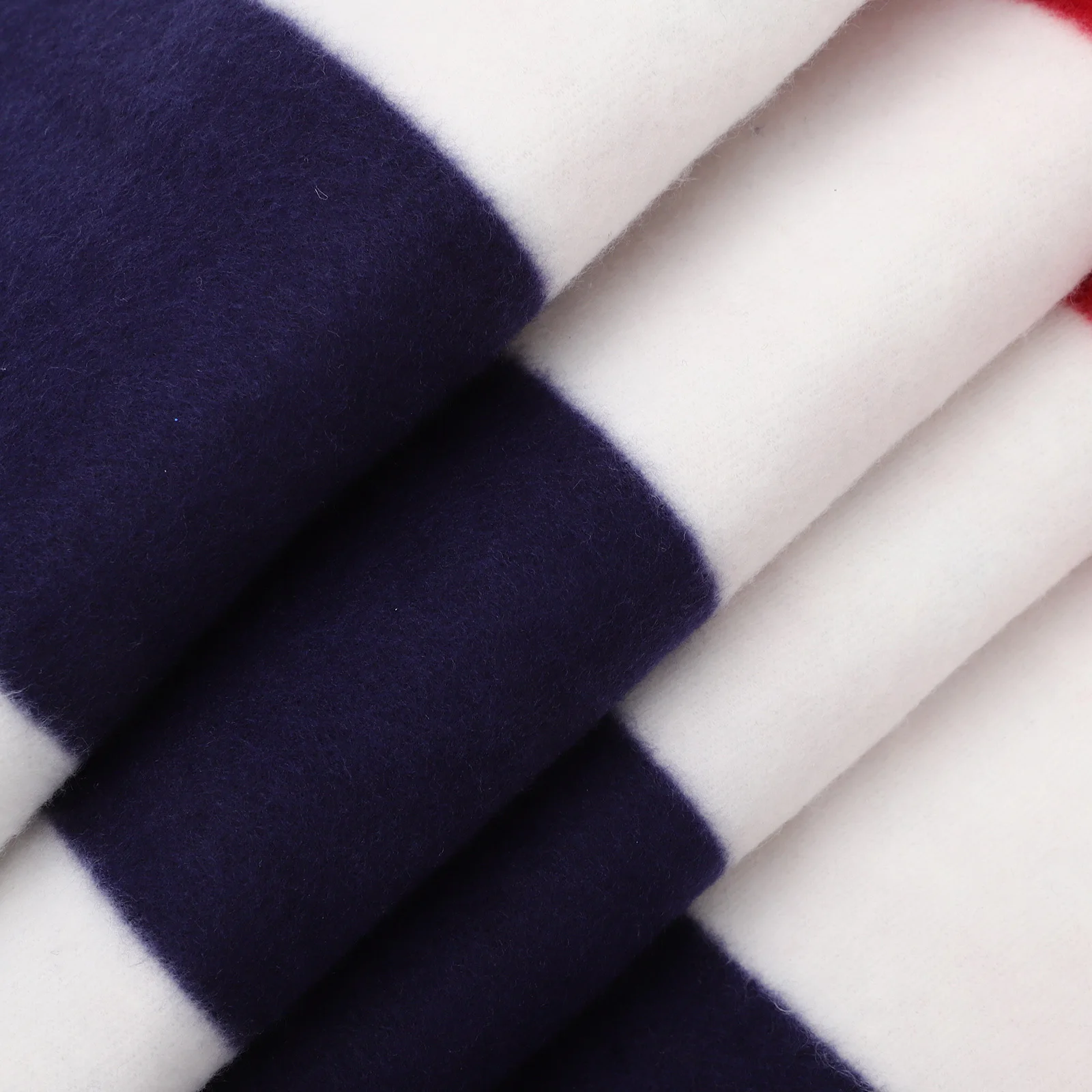 12V Heated Blanket for Car Auto Electric Travel Blanket Quick Heating Stay Warm for Road Trip Camping Suv Truck Rv Interior
12V Heated Blanket for Car Auto Electric Travel Blanket Quick Heating Stay Warm for Road Trip Camping Suv Truck Rv Interior