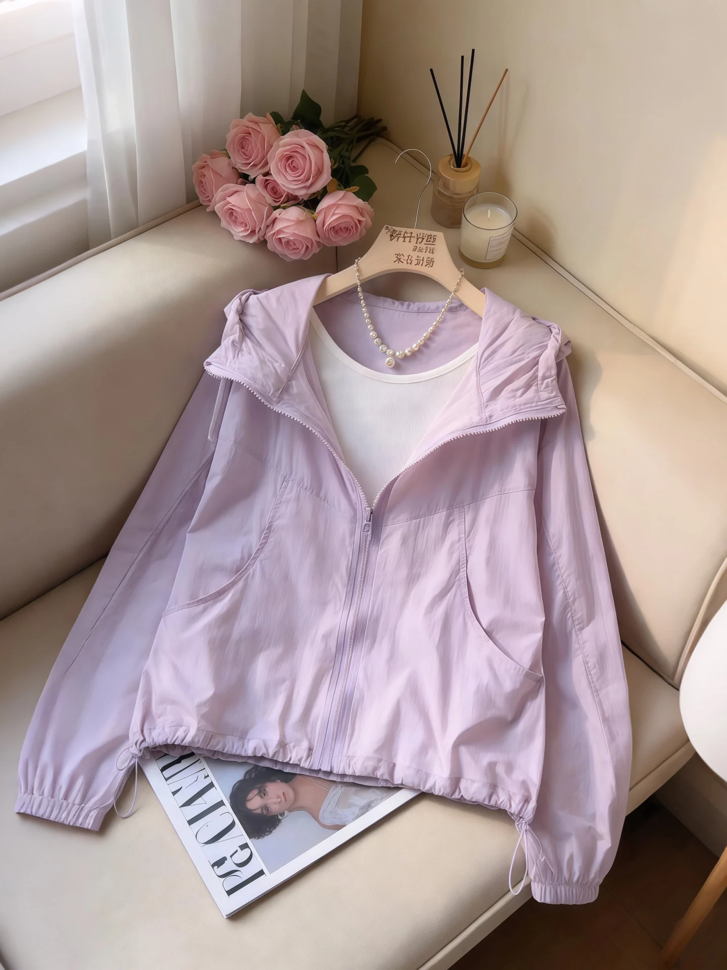 Summer Outerwear Loose Casual Thin Sun Protection Fashionable Stylish Slimming Lightweight Coat for Women Commute Style
Summer Outerwear Loose Casual Thin Sun Protection Fashionable Stylish Slimming Lightweight Coat for Women Commute Style