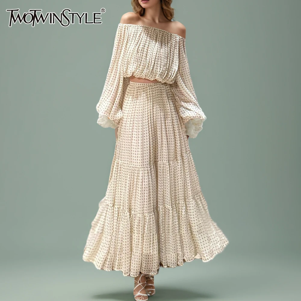 TWOTWINSTYLE Свободные комплекты из двух предметов с волнистыми точками для женщин, футболка с разрезом на шее и длинными рукавами, юбка в стиле пэчворк, женский комплект со складками
TWOTWINSTYLE Свободные комплекты из двух предметов с волнистыми точками для женщин, футболка с разрезом на шее и длинными рукавами, юбка в стиле пэчворк, женский комплект со складками