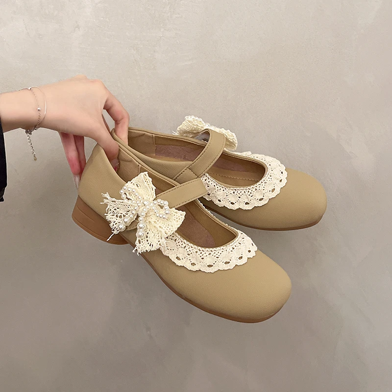 French Vintage Lace Lace Mary Jane Single Shoes Women Fall 2026 New Bow Pearl Pumps
French Vintage Lace Lace Mary Jane Single Shoes Women Fall 2026 New Bow Pearl Pumps