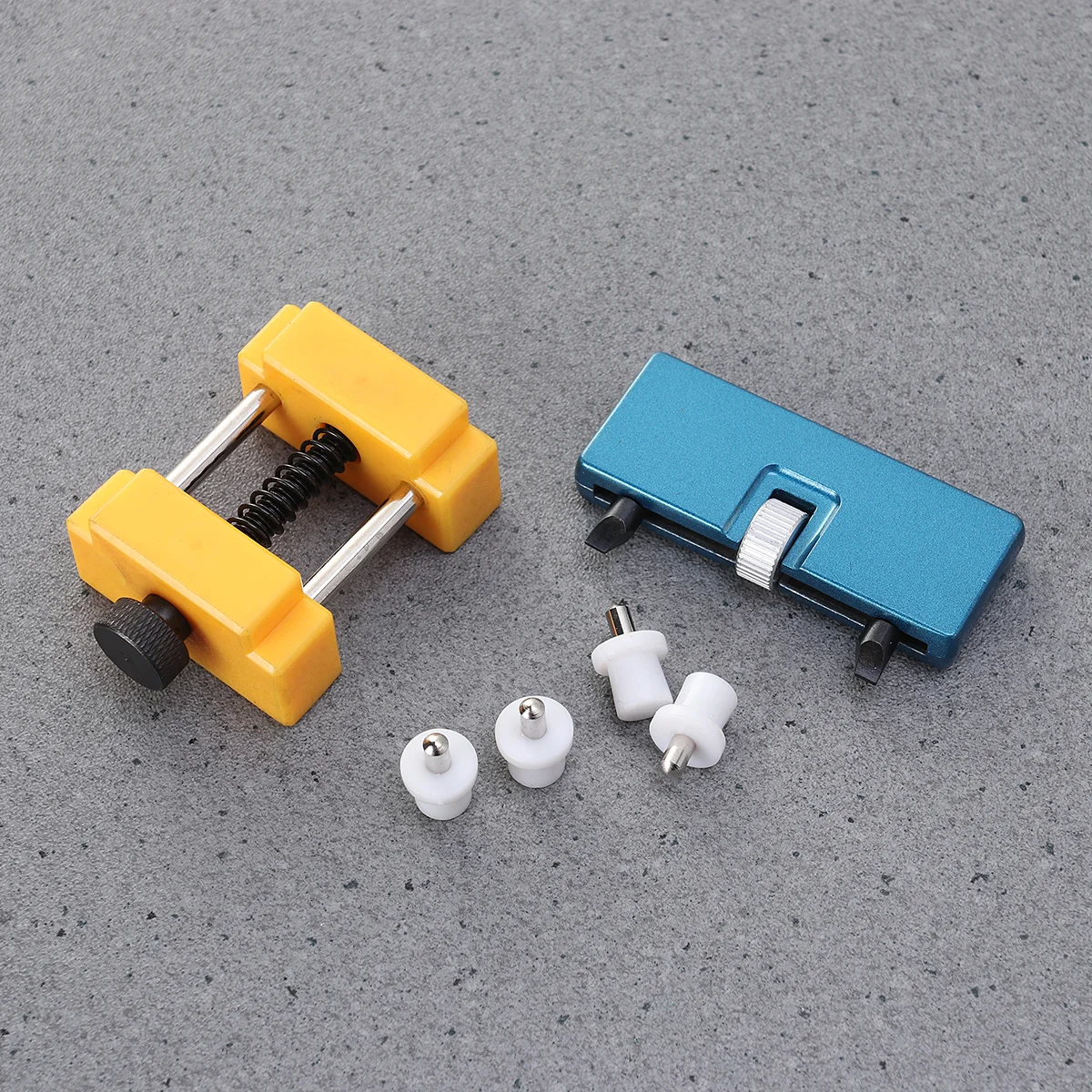 Adjustable Watch Case Holder Tool With 4 Hard Plastic Claws For Removal Durable Slip-Resistant Design Watch
Adjustable Watch Case Holder Tool With 4 Hard Plastic Claws For Removal Durable Slip-Resistant Design Watch