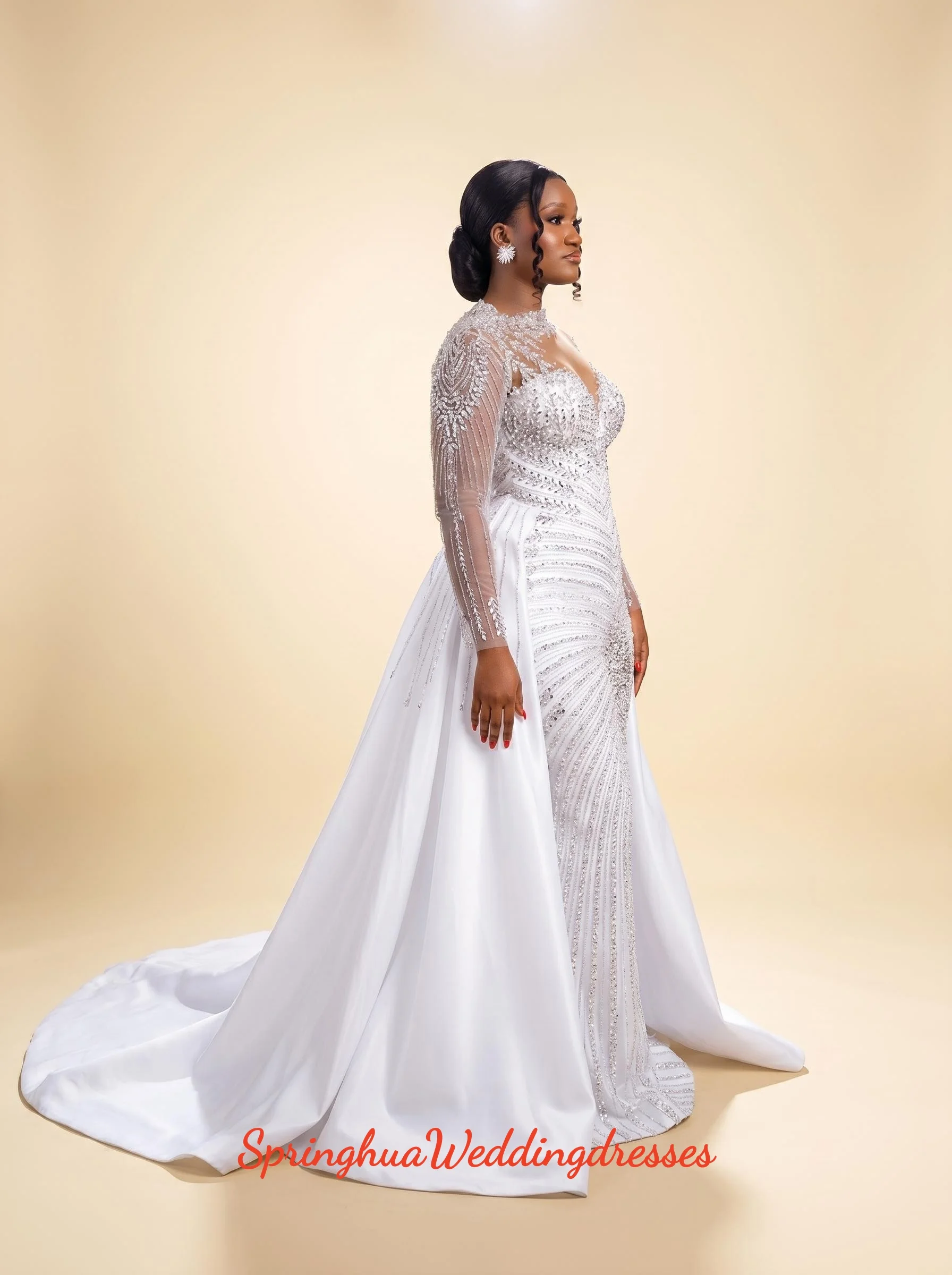 Plus Size Mermaid Wedding Dresses With Detachable Train Luxury Crystal Beading Bride Gowns For Women Formal Dress
Plus Size Mermaid Wedding Dresses With Detachable Train Luxury Crystal Beading Bride Gowns For Women Formal Dress
