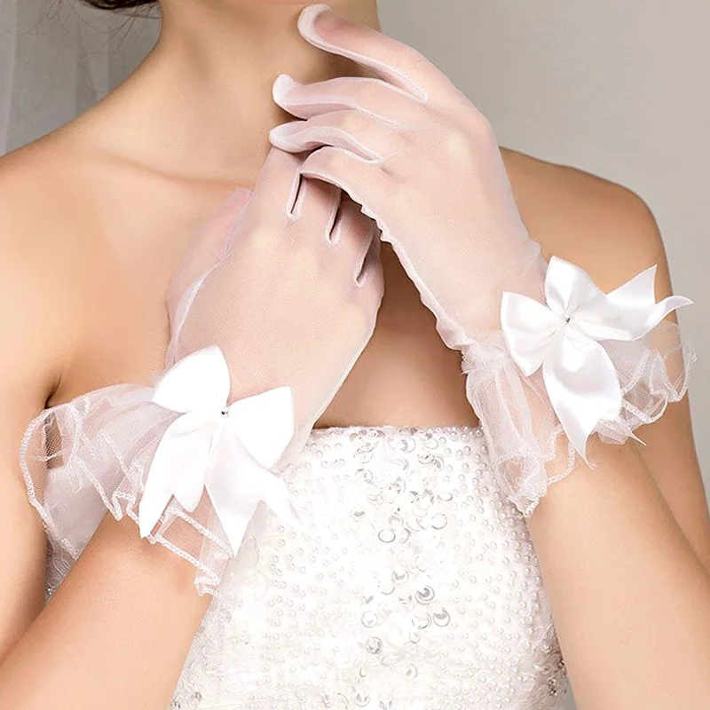 1 Pair White Lace Ruffle Bow Short Gloves Elegant Bridal Women Dance Wedding Cosplay Mitten Stage Performance Hand Decor
1 Pair White Lace Ruffle Bow Short Gloves Elegant Bridal Women Dance Wedding Cosplay Mitten Stage Performance Hand Decor