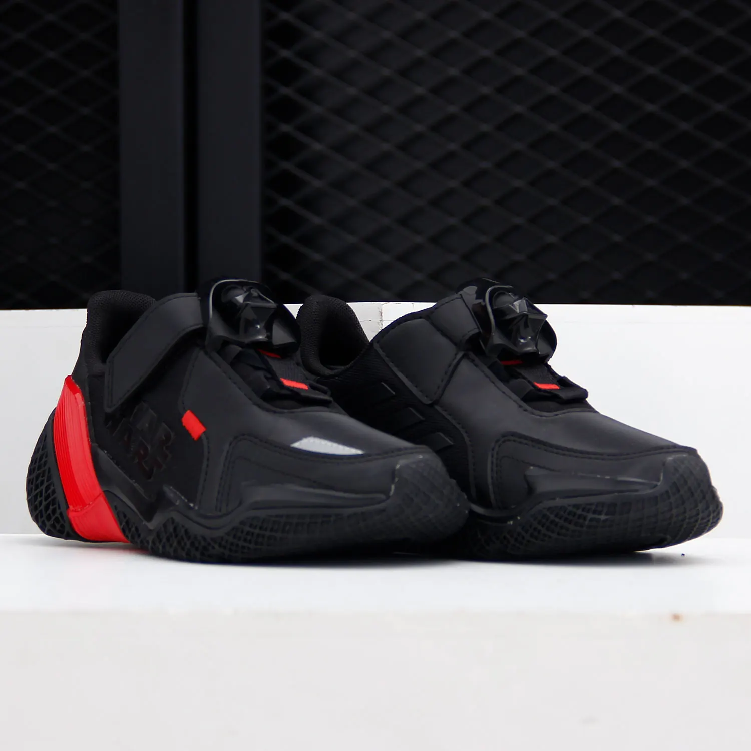 Adidas genuine 4uture Runner children's sports running shoes FV5792
Adidas genuine 4uture Runner children's sports running shoes FV5792