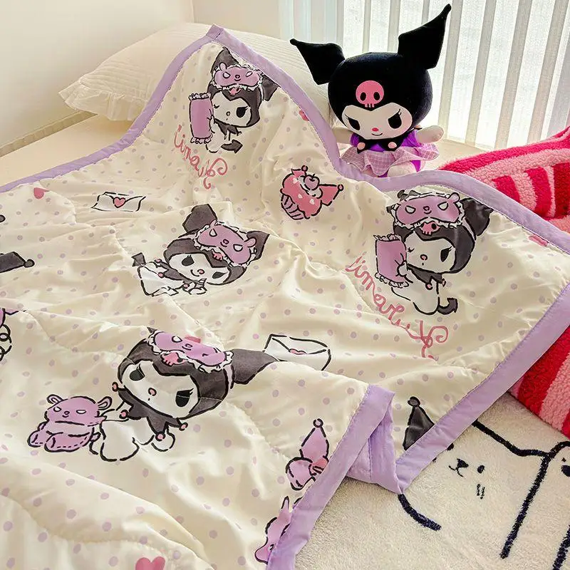 Sanrio детское модное тонкое одеяло с героями мультфильмов, новое летнее одеяло из ледяного шелка Kuromi, мягкое домашнее моющееся в машине, дышащее одеяло
Sanrio детское модное тонкое одеяло с героями мультфильмов, новое летнее одеяло из ледяного шелка Kuromi, мягкое домашнее моющееся в машине, дышащее одеяло