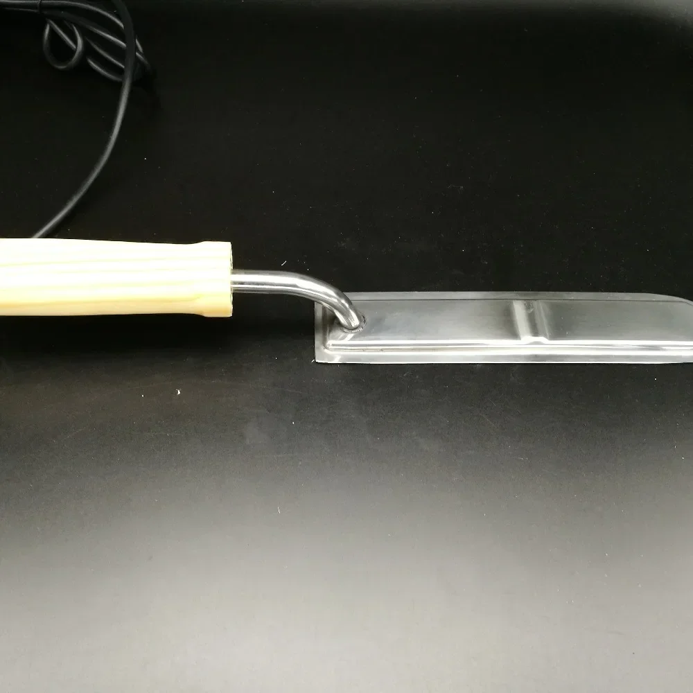 Electric heating GeMi knife export quality GeMi cutter frames comb foundation beekeeping appliances package mail 220 v
Electric heating GeMi knife export quality GeMi cutter frames comb foundation beekeeping appliances package mail 220 v