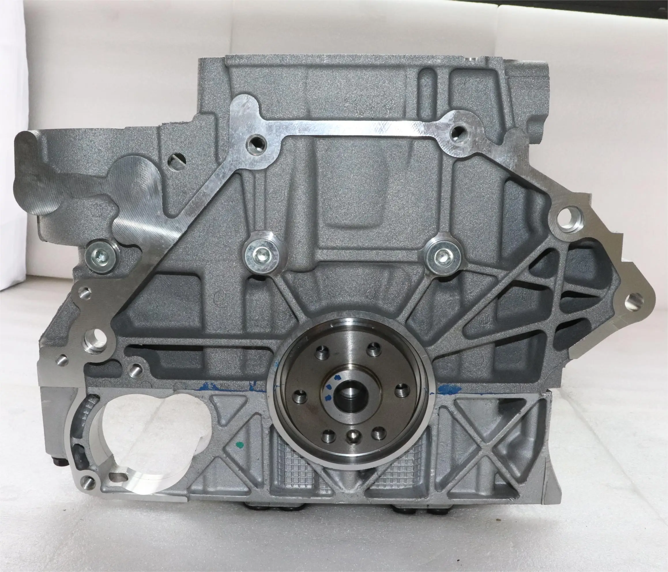 Блок цилиндров двигателя заводского качества Haishida для Buick Encore Trax Excelle 93736524
Блок цилиндров двигателя заводского качества Haishida для Buick Encore Trax Excelle 93736524