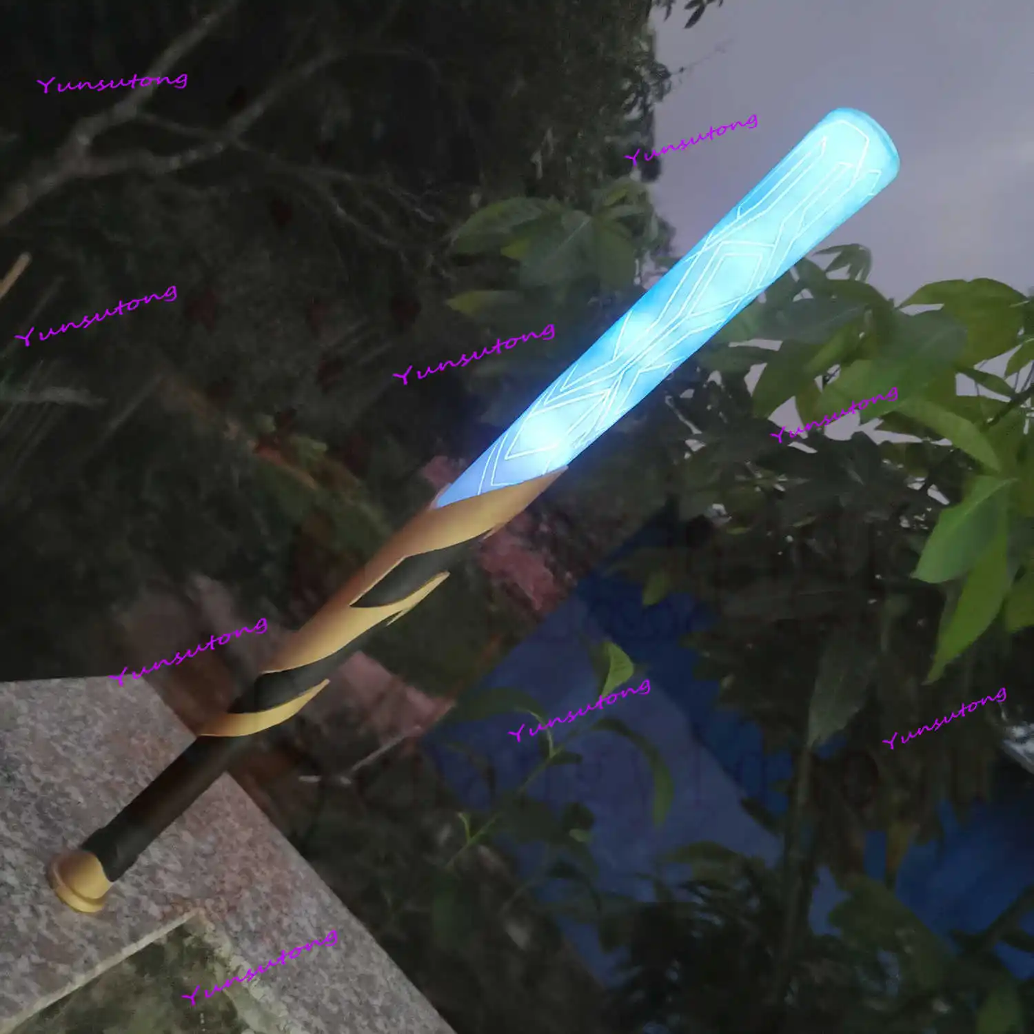 Game Honkai Star Rail Trailblazer Luminous Weapon Baseball Bat Female Protagonist Cosplay Halloween Carnival Costume Party Props
Game Honkai Star Rail Trailblazer Luminous Weapon Baseball Bat Female Protagonist Cosplay Halloween Carnival Costume Party Props