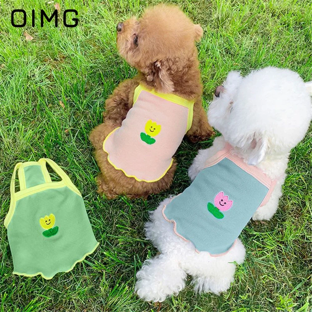 OIMG Small Dog Breathable Clothes Thin Pet Sling Teddy Bichon Pomeranian Small Cat Summer Tank Top Flower Embroidered Puppy Vest
OIMG Small Dog Breathable Clothes Thin Pet Sling Teddy Bichon Pomeranian Small Cat Summer Tank Top Flower Embroidered Puppy Vest