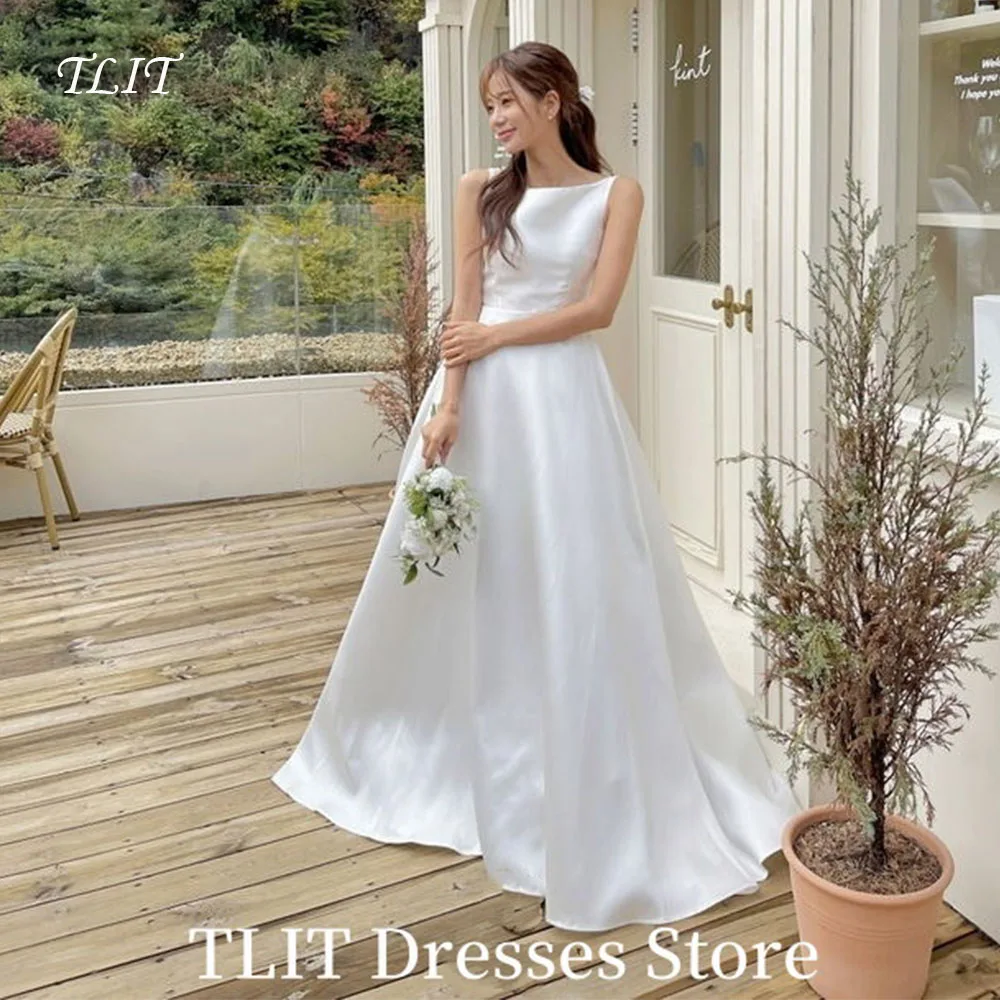 TLIT Simple White O-Neck A-Line Evening Dress Korea Wedding Dress Photo Shoot Backless Sweep Train Gowns Customized Formal Party
TLIT Simple White O-Neck A-Line Evening Dress Korea Wedding Dress Photo Shoot Backless Sweep Train Gowns Customized Formal Party