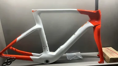 Grevil | Italian Road Bike Frame | Custom Color Available
Grevil | Italian Road Bike Frame | Custom Color Available