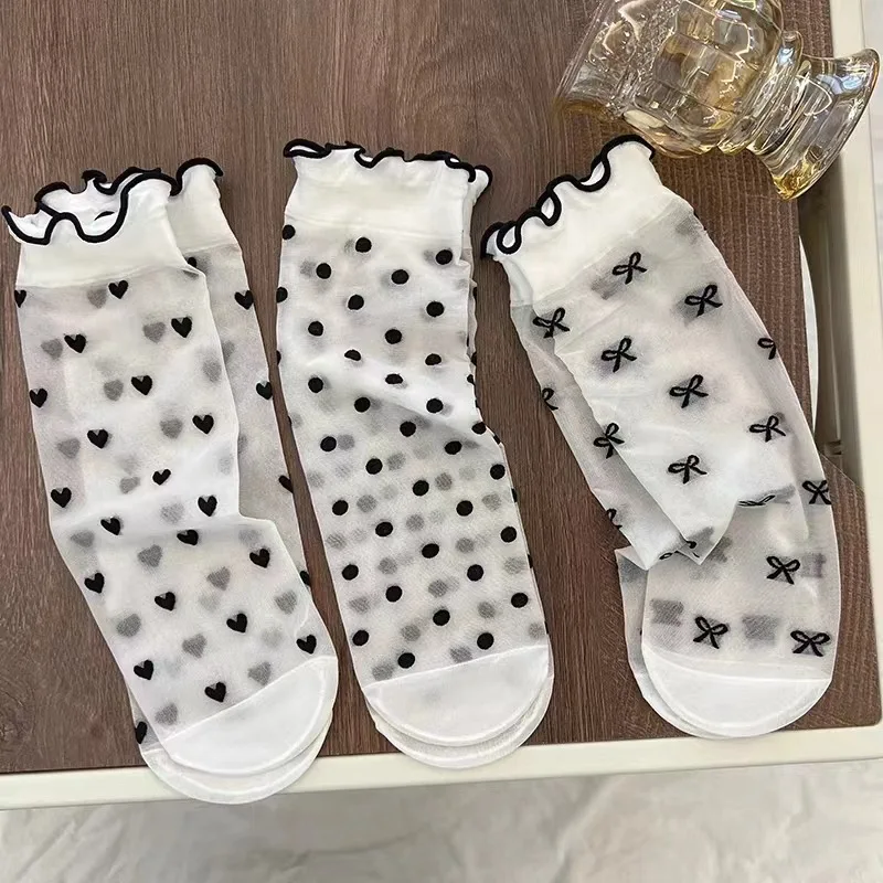 Socks Women Ultra-thin Female Middle Tube Ruffle Mesh Socks Dot Love Print Summer Glass Silk Cute Kawaii Lolita Thin Stocking
Socks Women Ultra-thin Female Middle Tube Ruffle Mesh Socks Dot Love Print Summer Glass Silk Cute Kawaii Lolita Thin Stocking