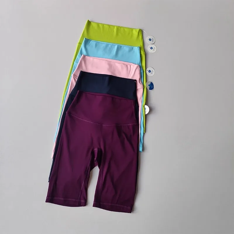 Summer Sports Short Yoga Legging Shorts Squat Proof High Waist Nude Fitness Tight Shorts Quick Drying Cycling Workout Gym Shorts
Summer Sports Short Yoga Legging Shorts Squat Proof High Waist Nude Fitness Tight Shorts Quick Drying Cycling Workout Gym Shorts