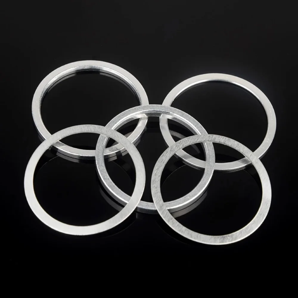 Cover Aluminum Alloy Bike Front Fork Cycling Accessories Fine Tuning Adjusting Washer Spacing Pad Gasket Bicycle Headset Spacer
Cover Aluminum Alloy Bike Front Fork Cycling Accessories Fine Tuning Adjusting Washer Spacing Pad Gasket Bicycle Headset Spacer