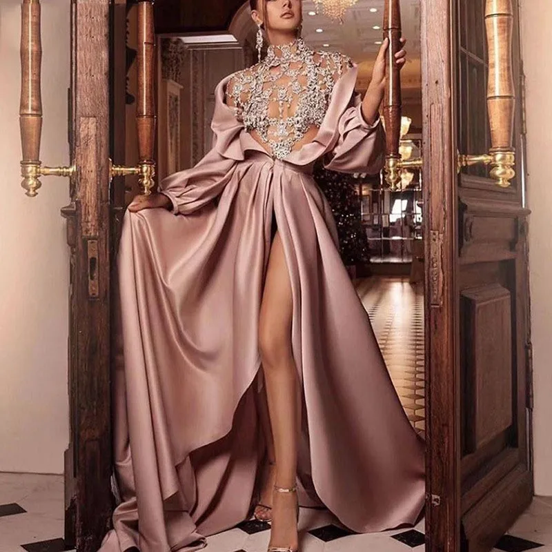 New high-waisted pink slit dress for banquets
New high-waisted pink slit dress for banquets