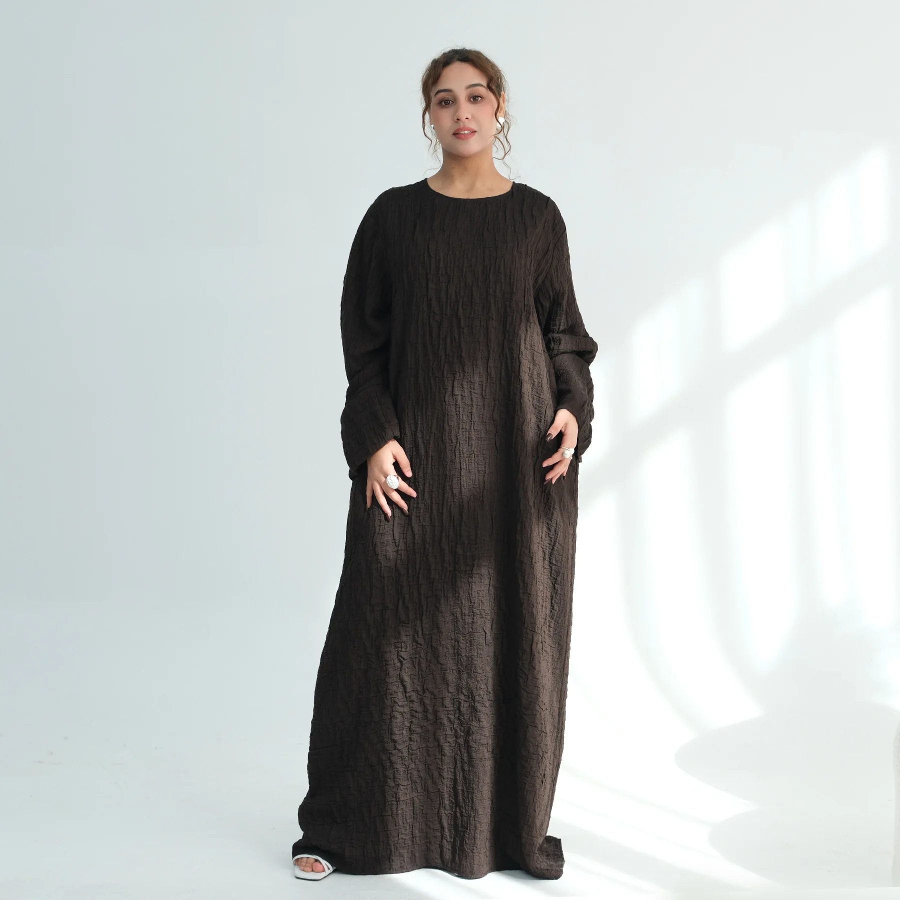 Ид Абая Дубай Кафтан Мусульманские платья для женщин 2026 Рамадан Турция Кафтан Халат Ислам Джалабия Abbayas Femme Musulmane Vestidos
Ид Абая Дубай Кафтан Мусульманские платья для женщин 2026 Рамадан Турция Кафтан Халат Ислам Джалабия Abbayas Femme Musulmane Vestidos