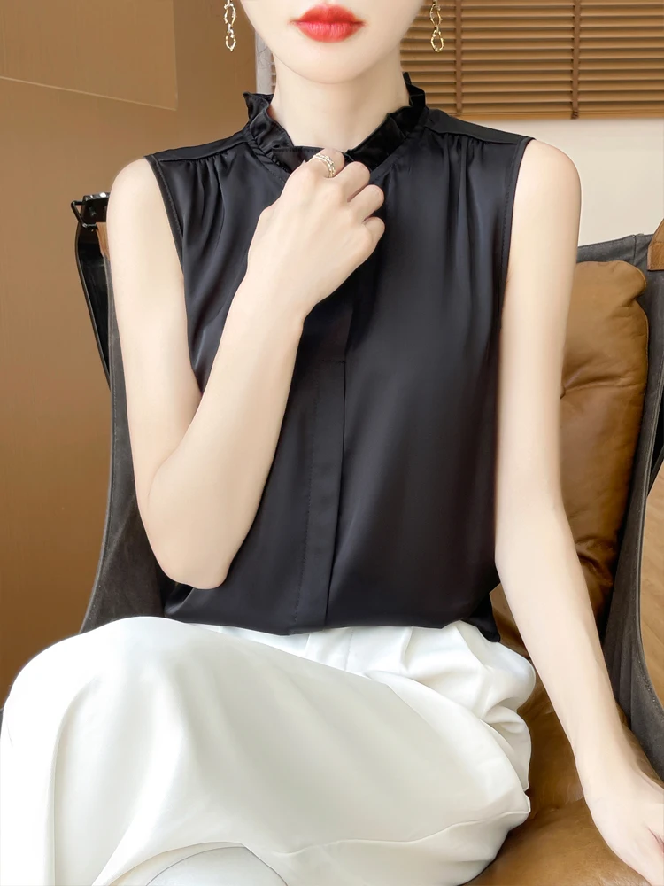 Silk Half High Collar Lace Trim Sleeveless Vest Loose Summer Earlet Top Women's Base Layer No Sleeve Shirt Commute Style
Silk Half High Collar Lace Trim Sleeveless Vest Loose Summer Earlet Top Women's Base Layer No Sleeve Shirt Commute Style