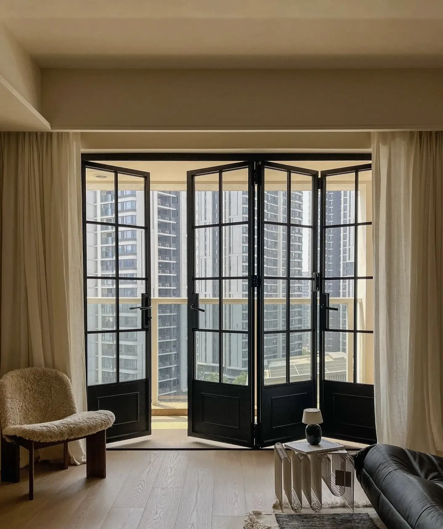 Balcony Manual French Style Partition Glass Accordion Door Ultraviolet Protection Fold Up Doors Easy To Install Folding Doors
Balcony Manual French Style Partition Glass Accordion Door Ultraviolet Protection Fold Up Doors Easy To Install Folding Doors